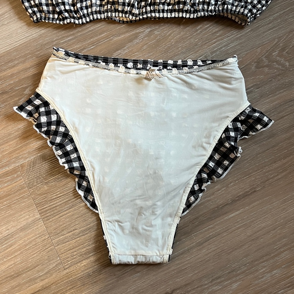 Solid & Striped Off The Shoulder Gingham Ruffle S… - image 4